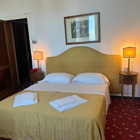 Le Grand 4* Riccione